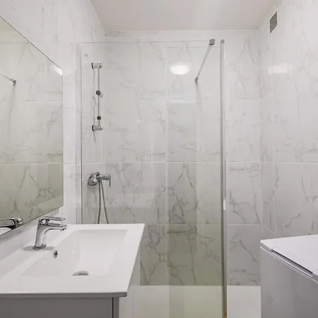 T2 Renove Hyper Centre Vue Degagee غرونوبل